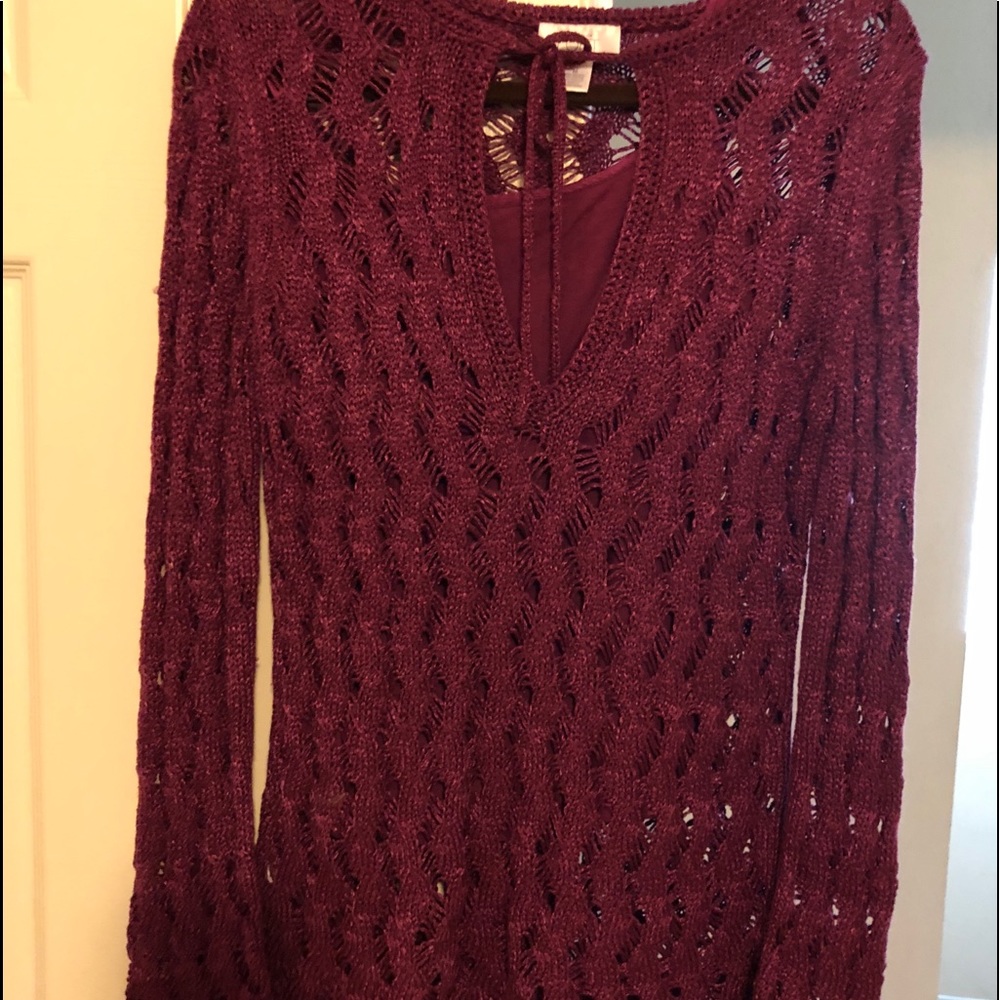 Medium crochet top with cami never used
